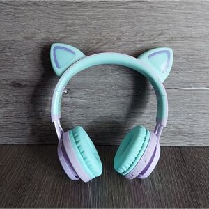 Riwbox CT-7 Cat Ear Bluetooth Headphones, LED Light Up Bluetooth Wireless